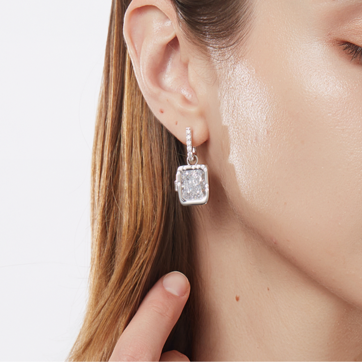 Magic Box Earring